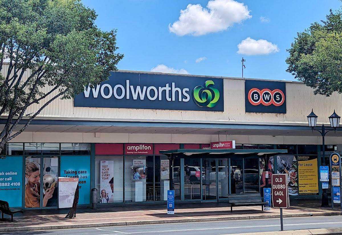 Woolworths Riverdale