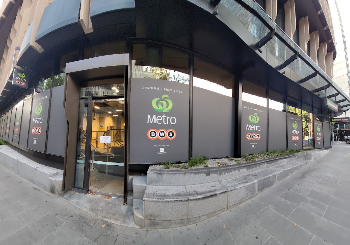 Woolworths Metro Queens Place