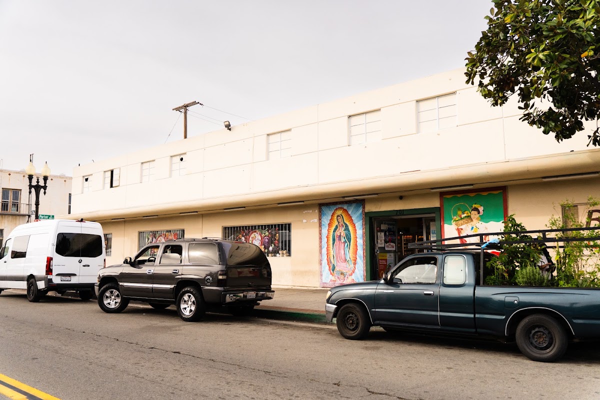 Novy Ranch Market