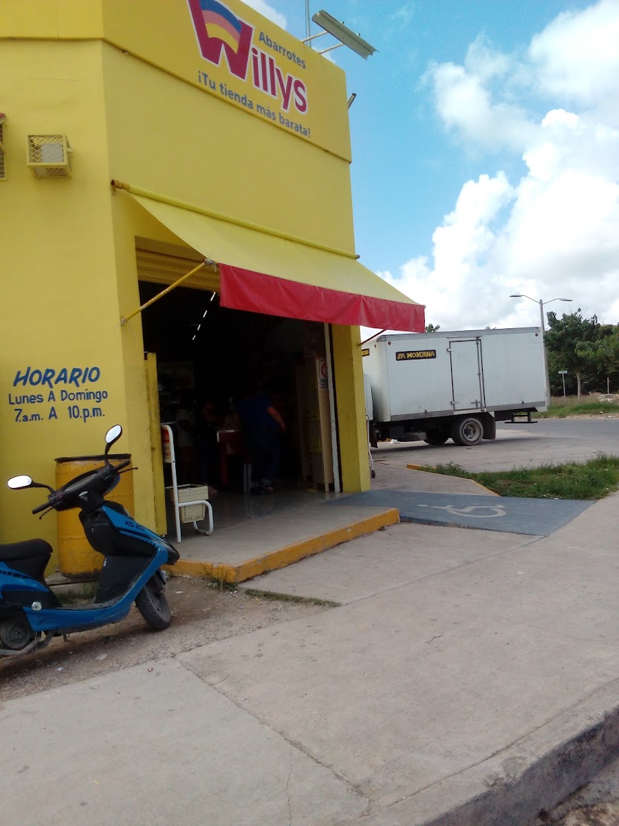 Super Willys chetumal 10 Las Americas