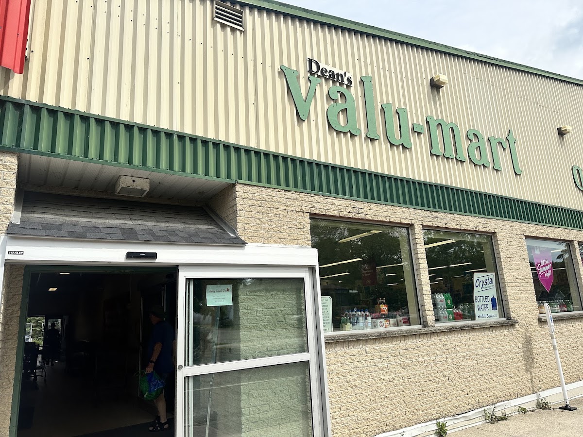 Unni & Sree's Your Independent Grocer Gore Bay