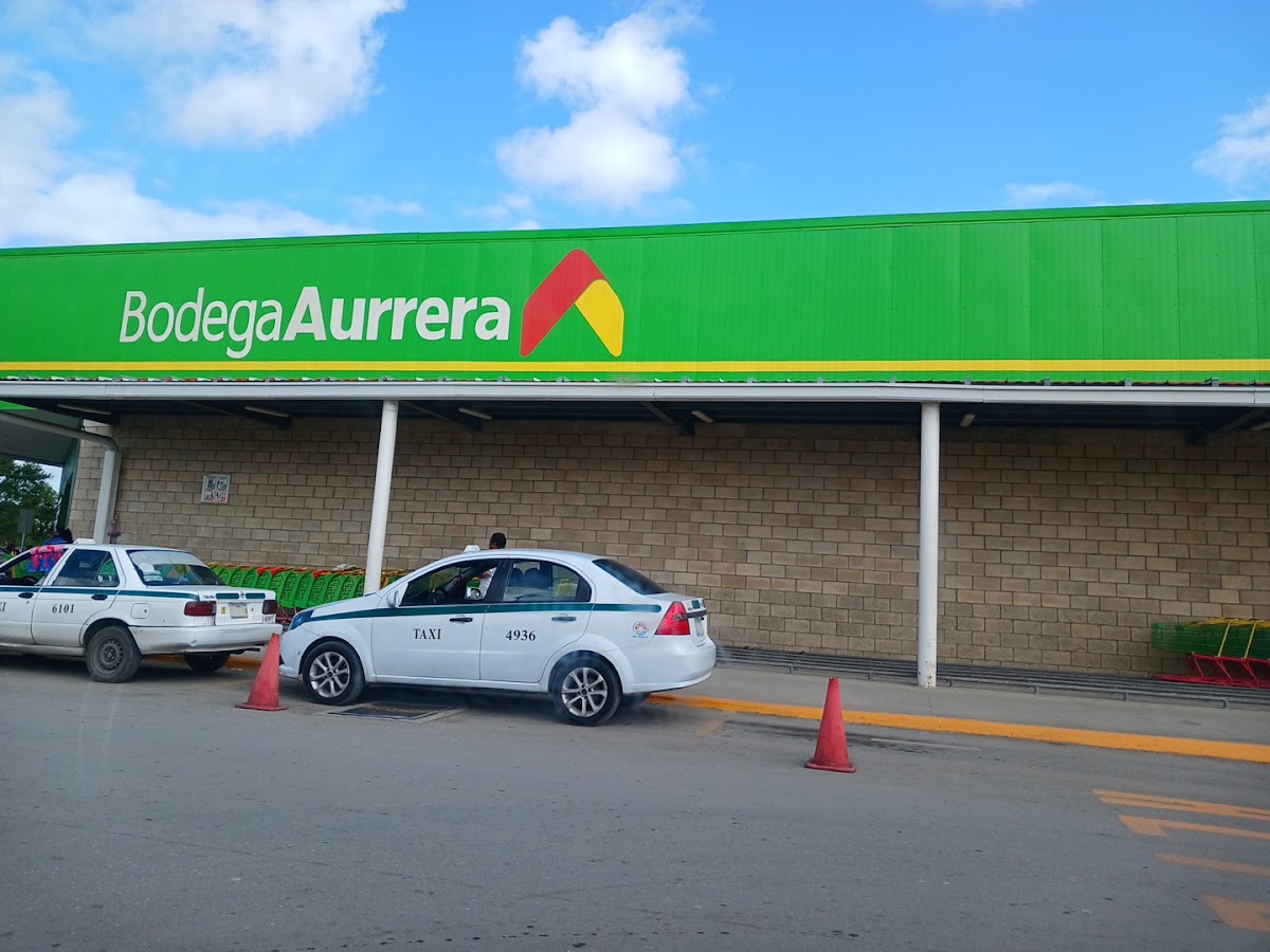 Bodega Aurrera, Nahil