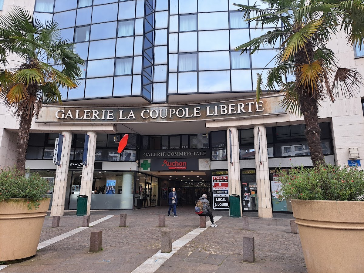Auchan Supermarché Charenton
