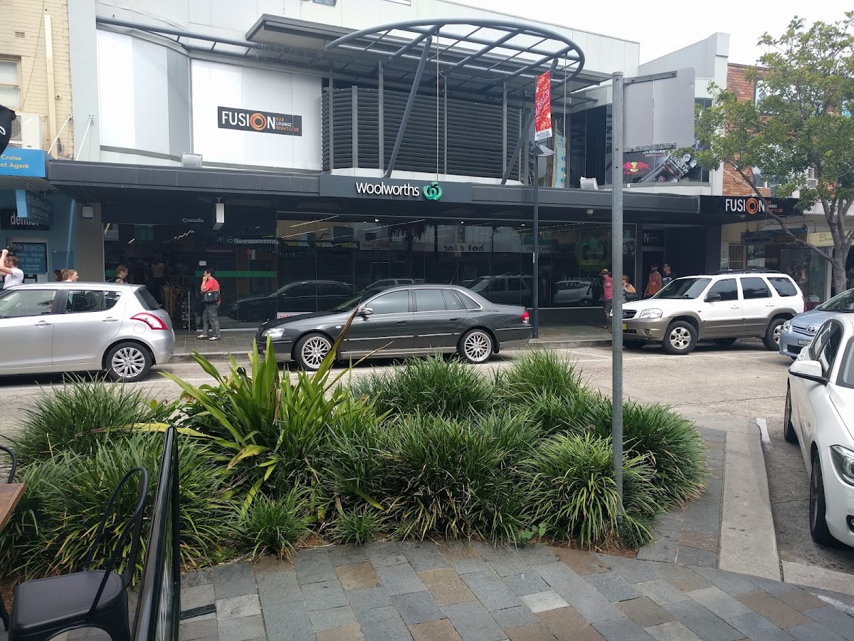 Woolworths Metro Cronulla