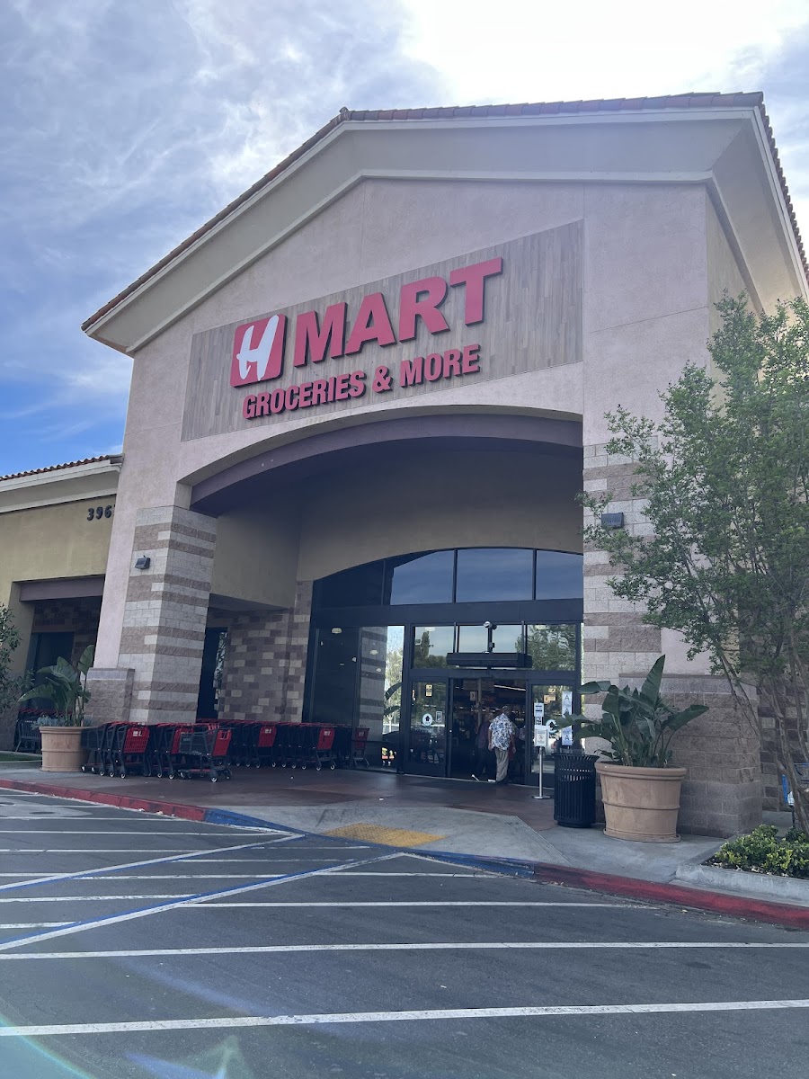 H Mart Chino