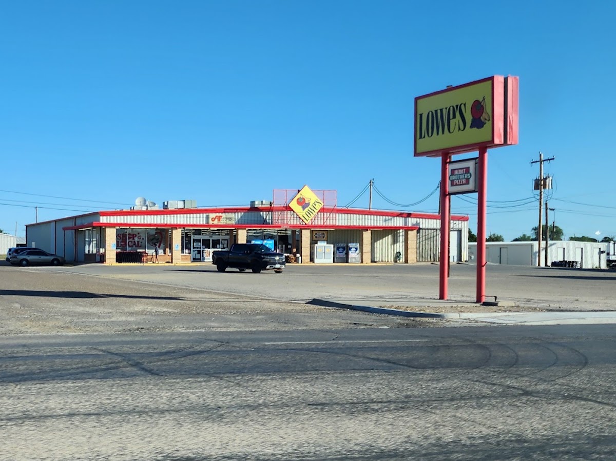 Lowe's Market