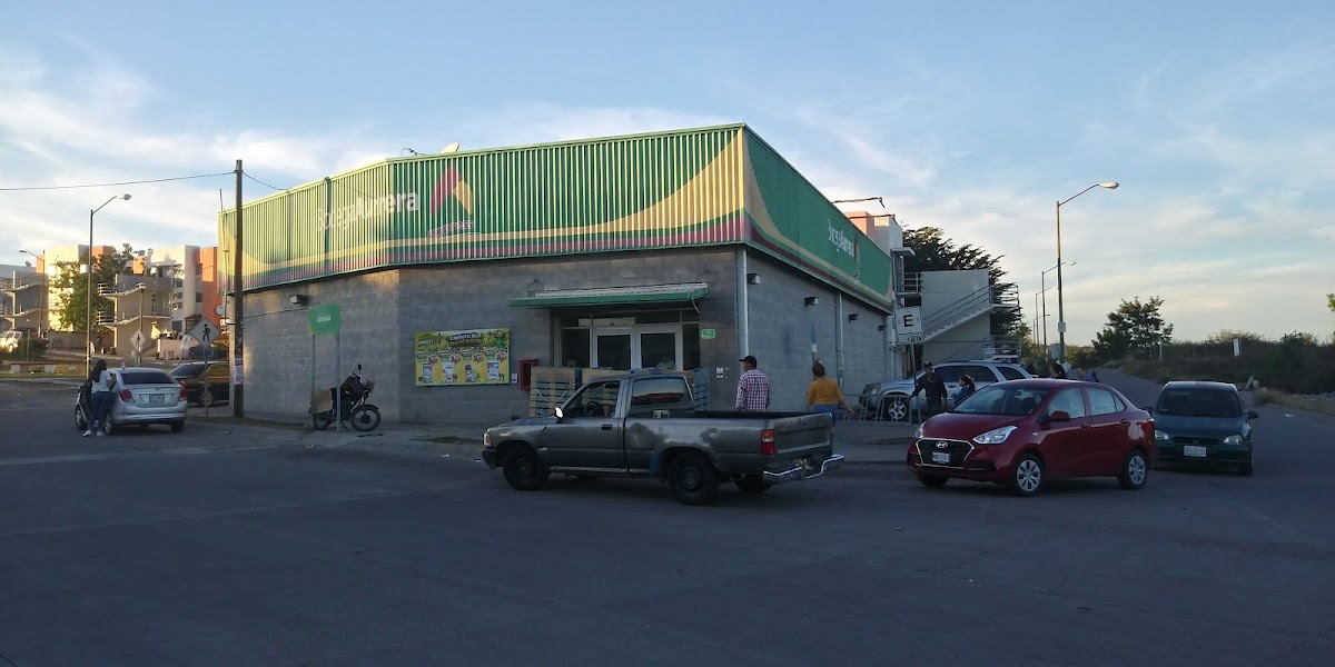 Bodega Aurrera Express, Los Ángeles