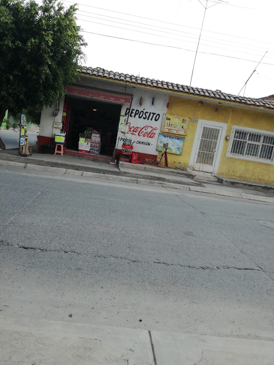 Deposito De Refresco El Arroyito