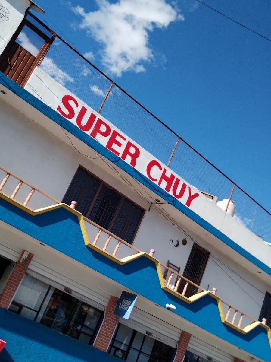SUPER CHUY