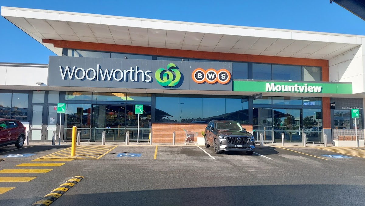 Woolworths Redbank Plains Mountview