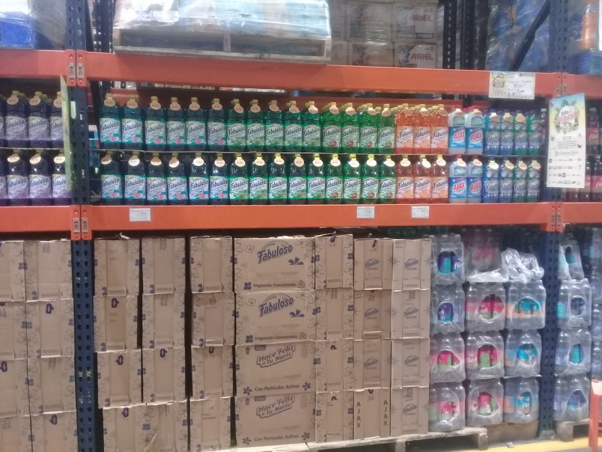 Comercial Treviño