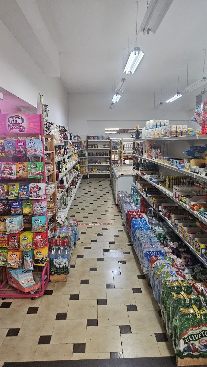 Supermercato Delfina