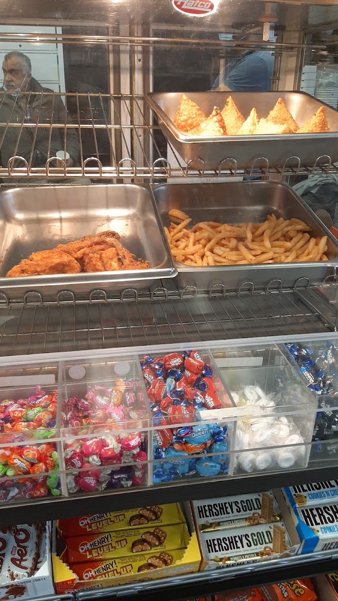Dickinsfield Super Food Mart
