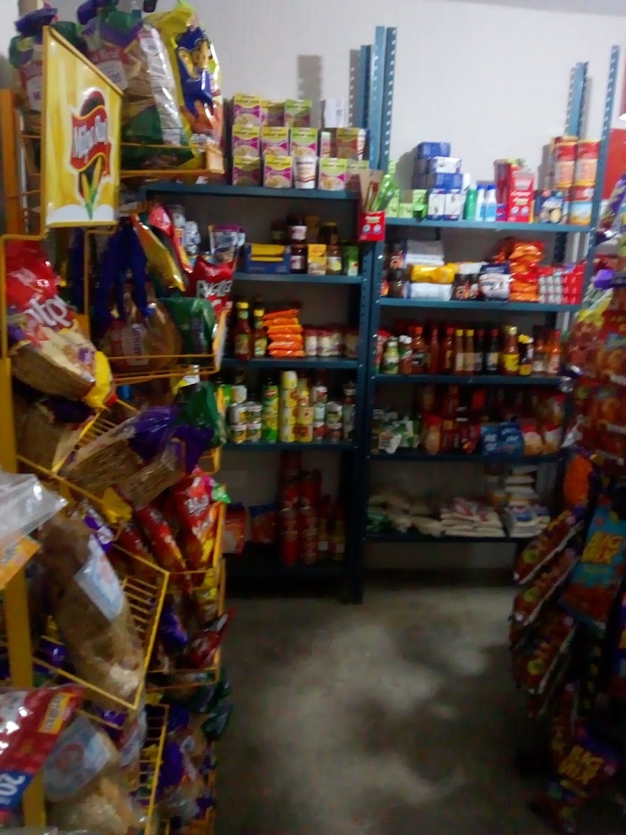 Abarrotes y Papeleria Juanito#114