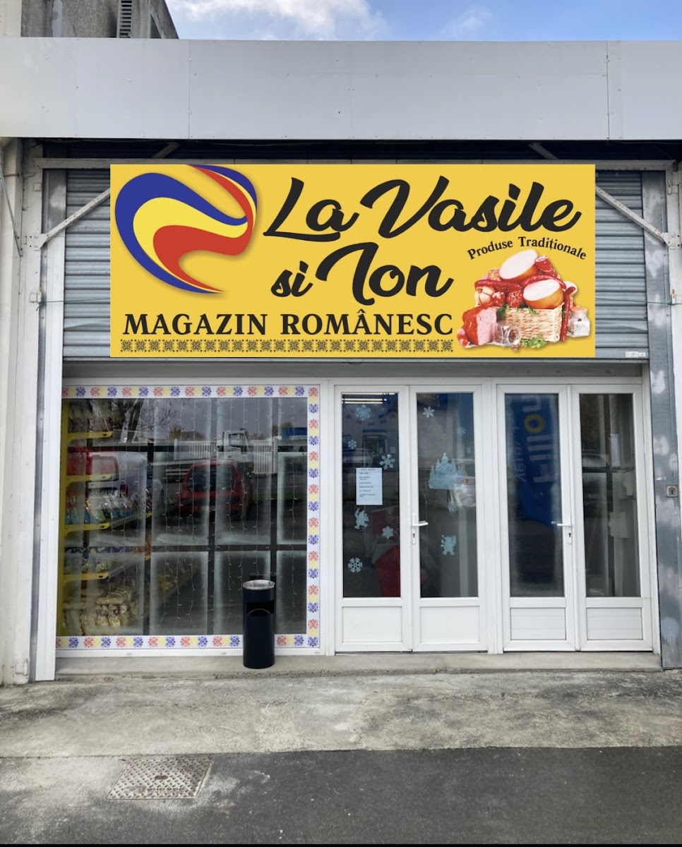 Magazin Românesc Saintes La Vasile si Ion