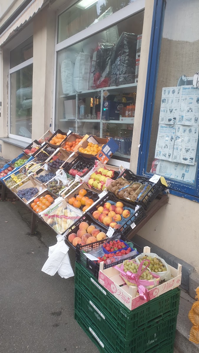 Sismanoglu Market