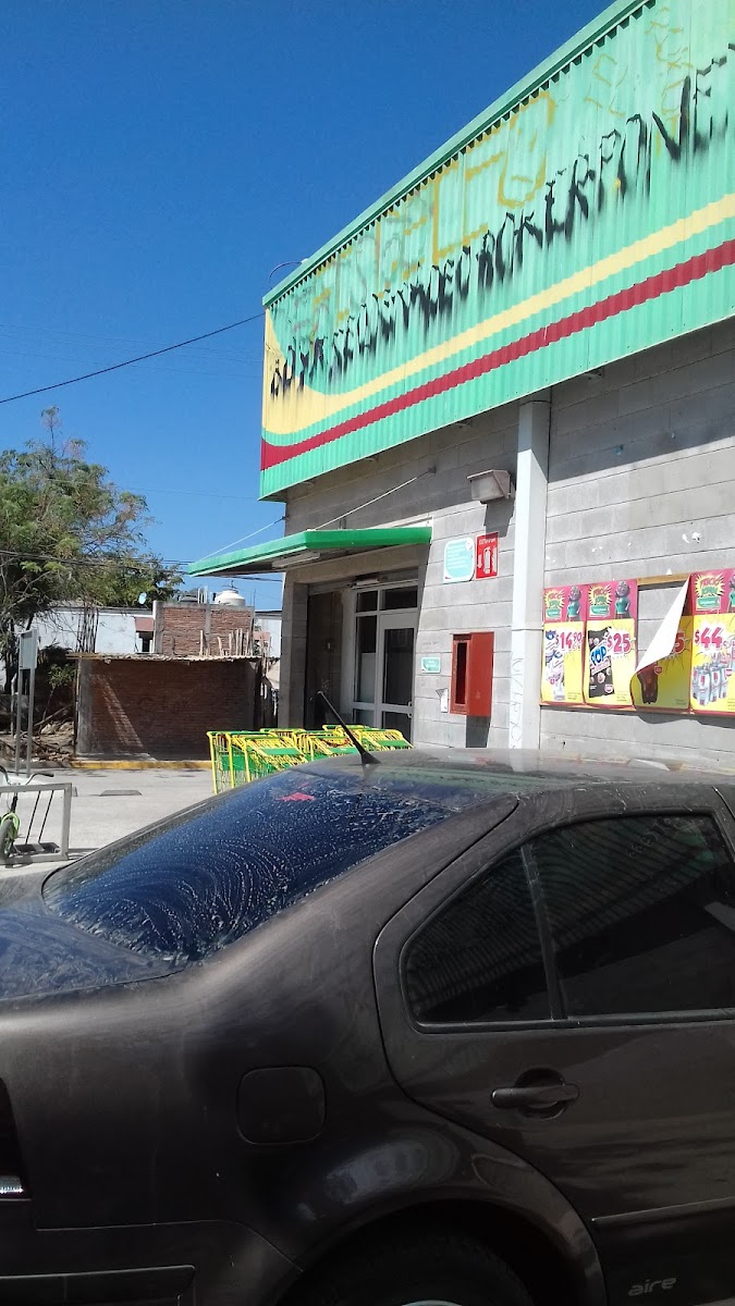 Bodega Aurrera Express, Las Tinajas