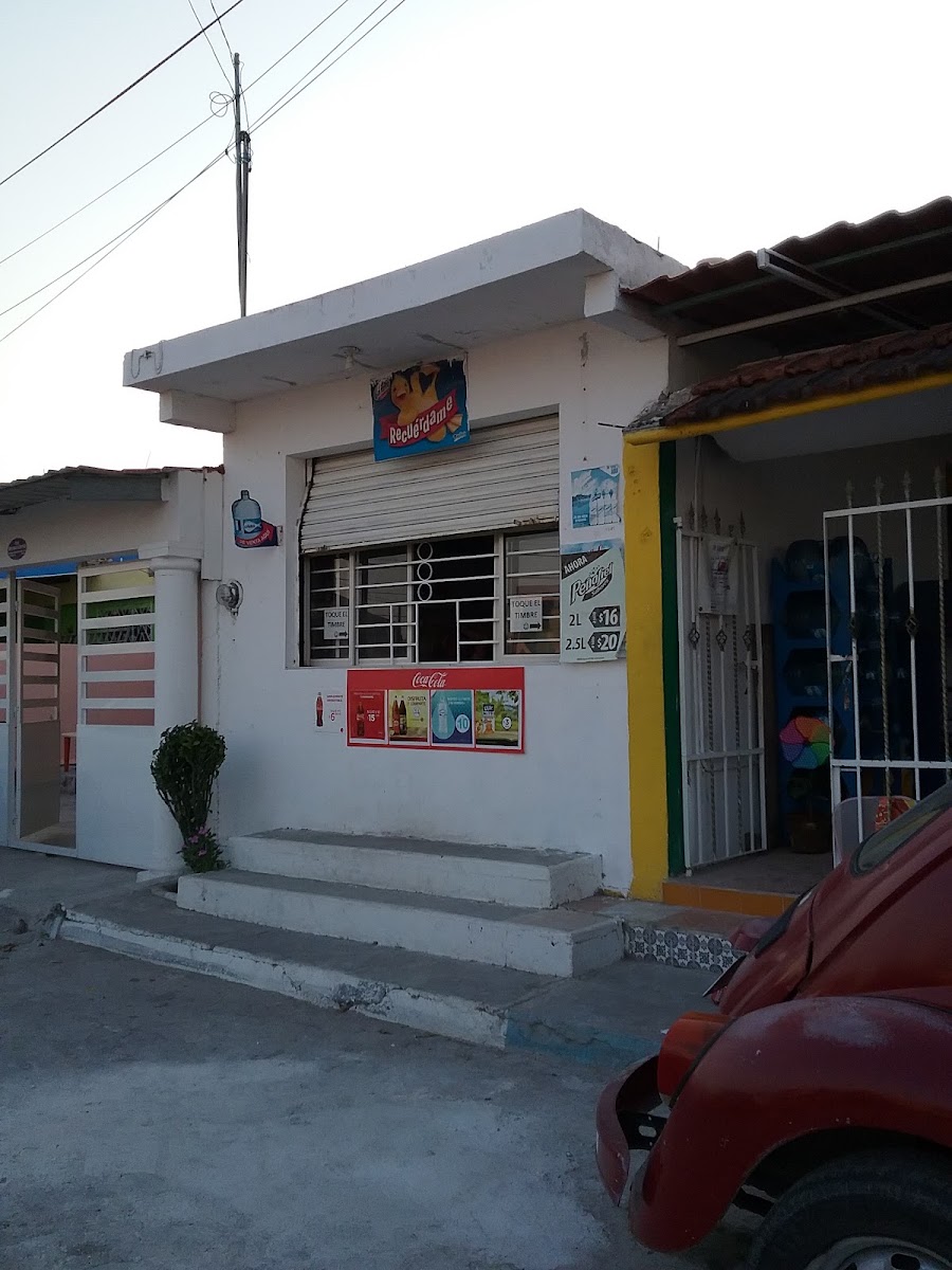 Abarrotes 'El Parquesito'