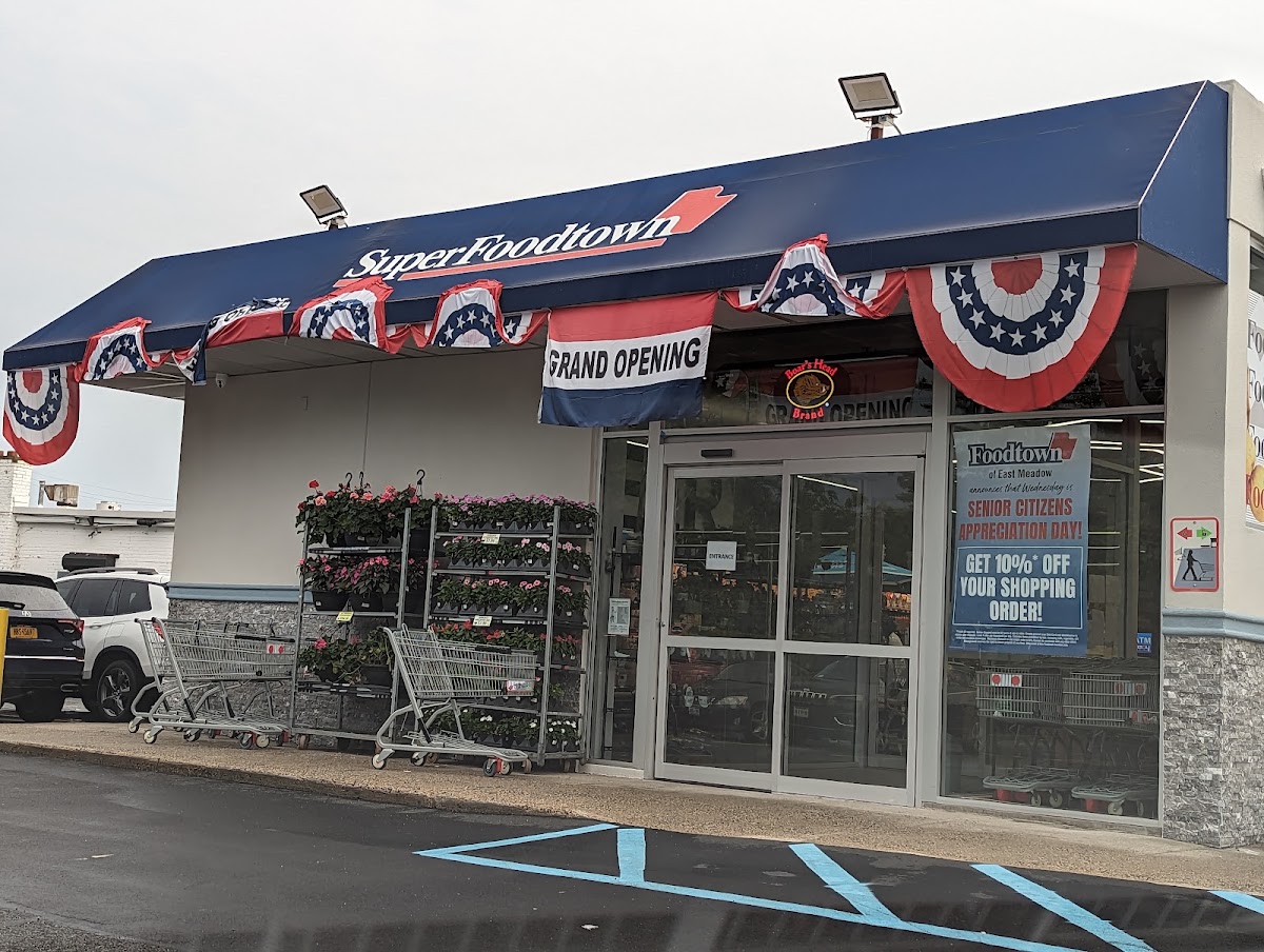 Foodtown of East Meadow