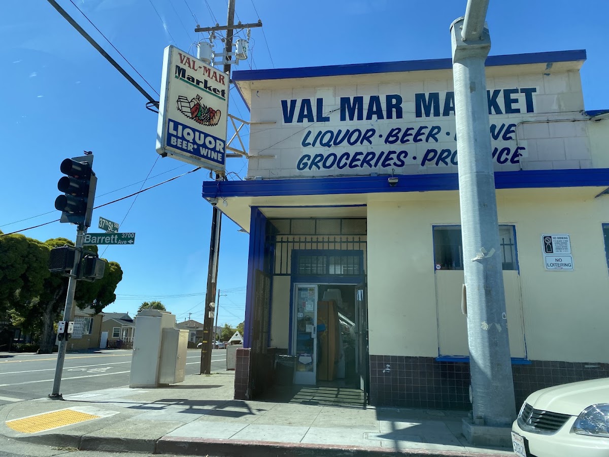 Val-Mar Market