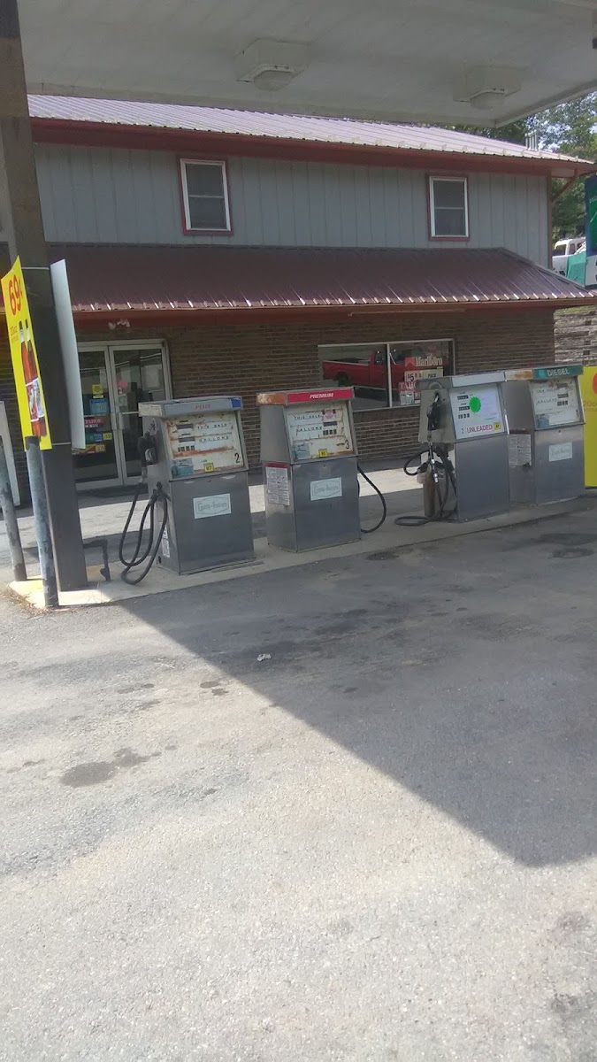 Flatwoods Grocery