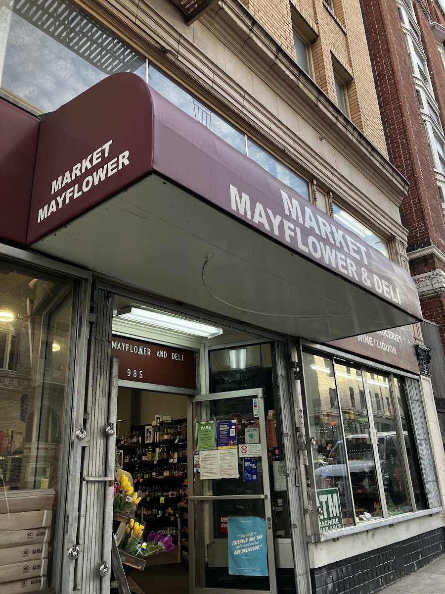Market Mayflower & Deli