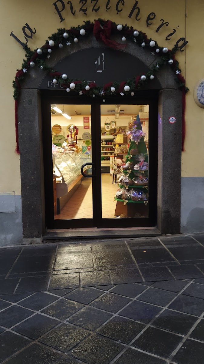 LA PIZZICHERIA BRUNETTI