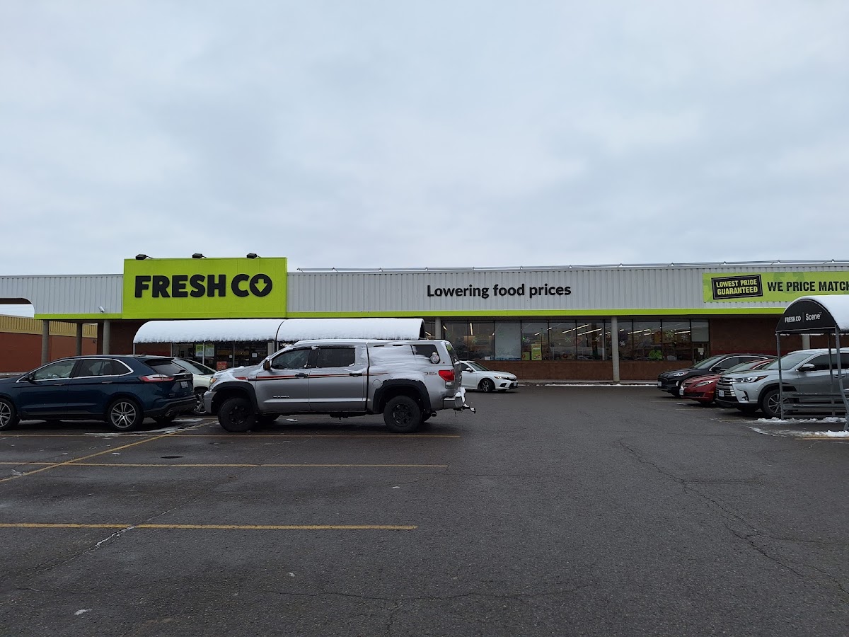 FreshCo North Front & Tracey