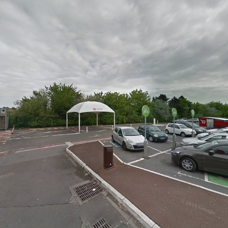 Carrefour Drive Divion