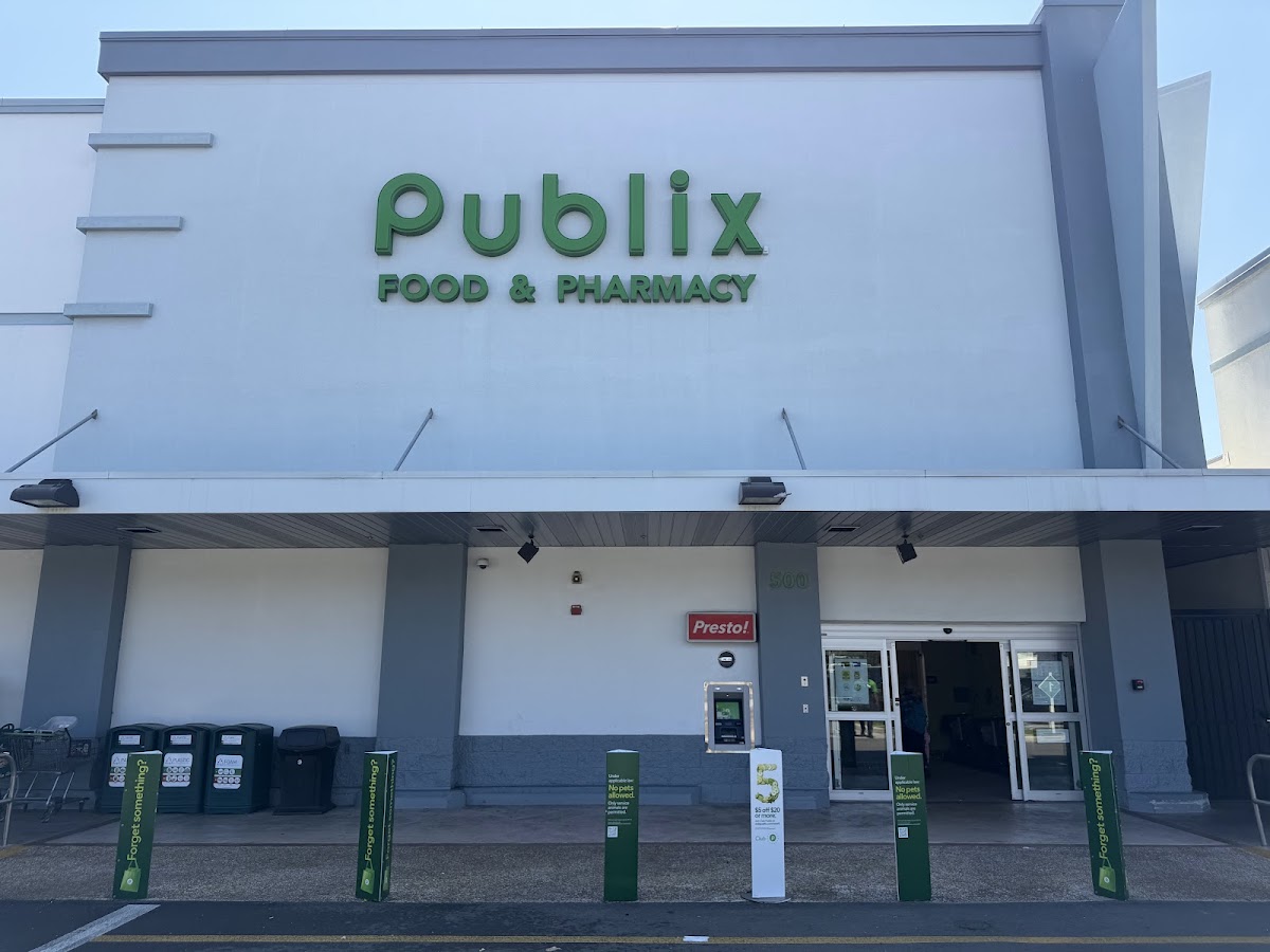 Publix Super Market at Belmart Plaza