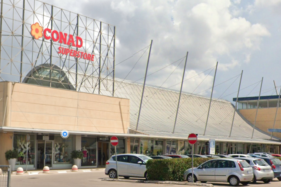 CONAD SUPERSTORE CASARANO