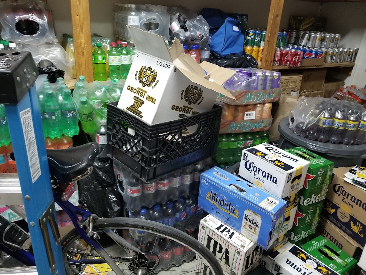 Carlos Food Center