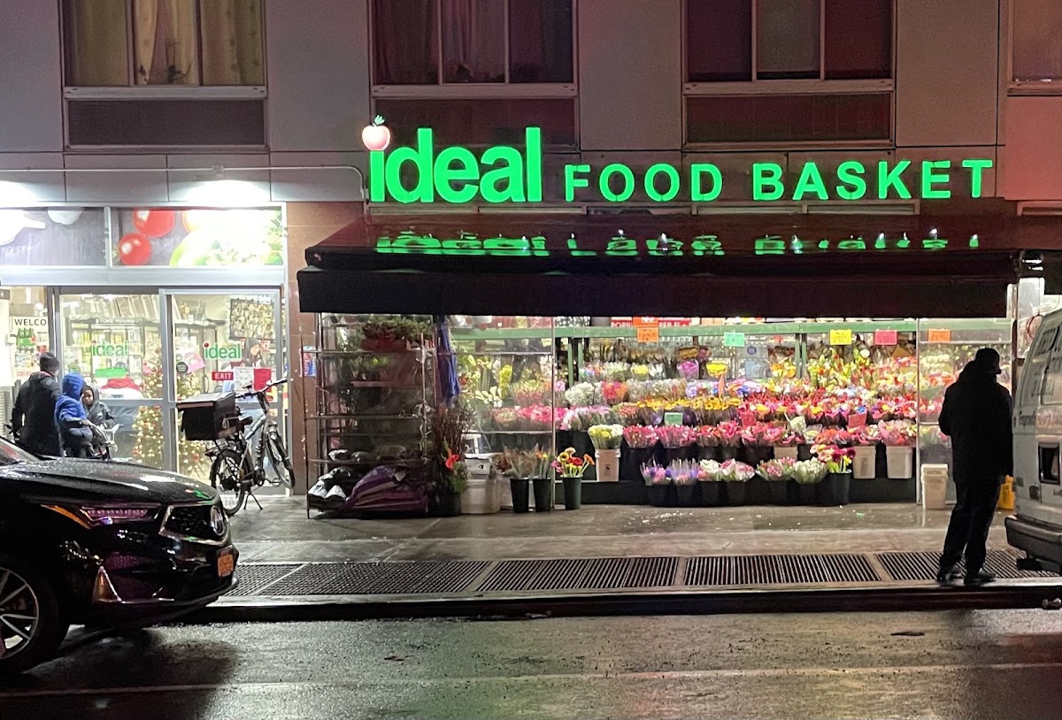 Ideal Food Basket