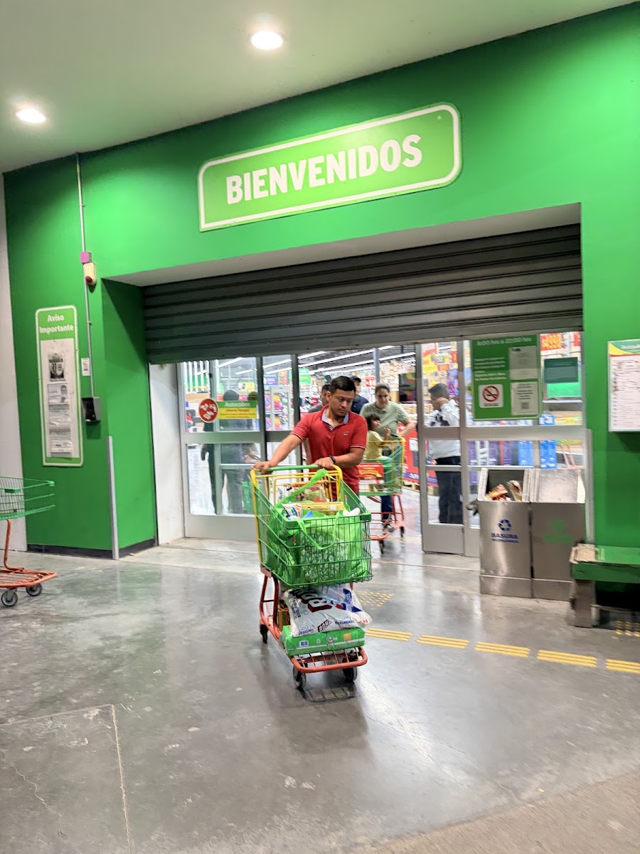Bodega Aurrera Santa Anita Cadereyta