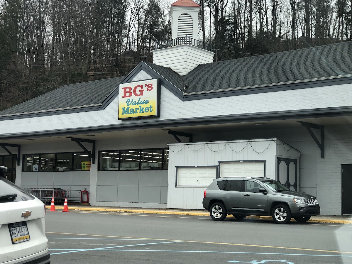 Boyer's Gardf's Value Market of Kings Village