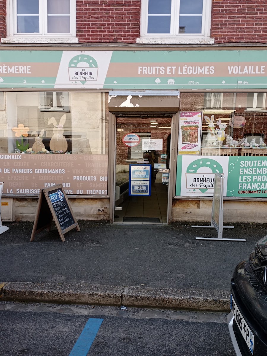 AU BONHEUR DES PAPILLES