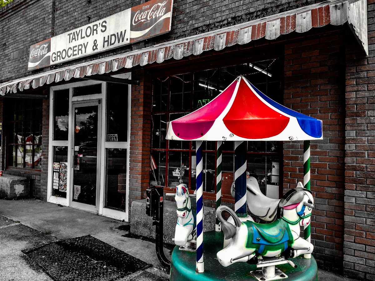 Taylor's Grocery & Hardware