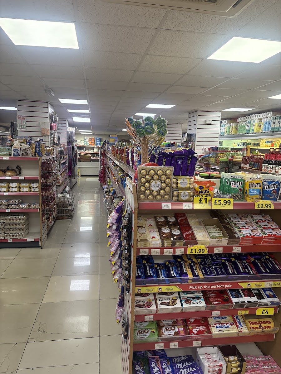 Cromwell Superstore