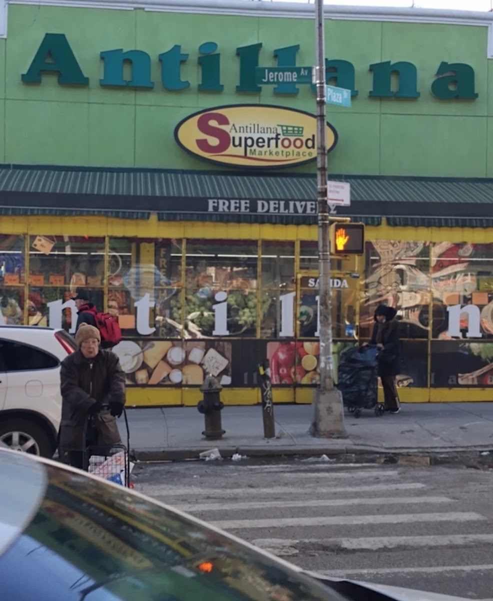 Antillana SuperFood Marketplace