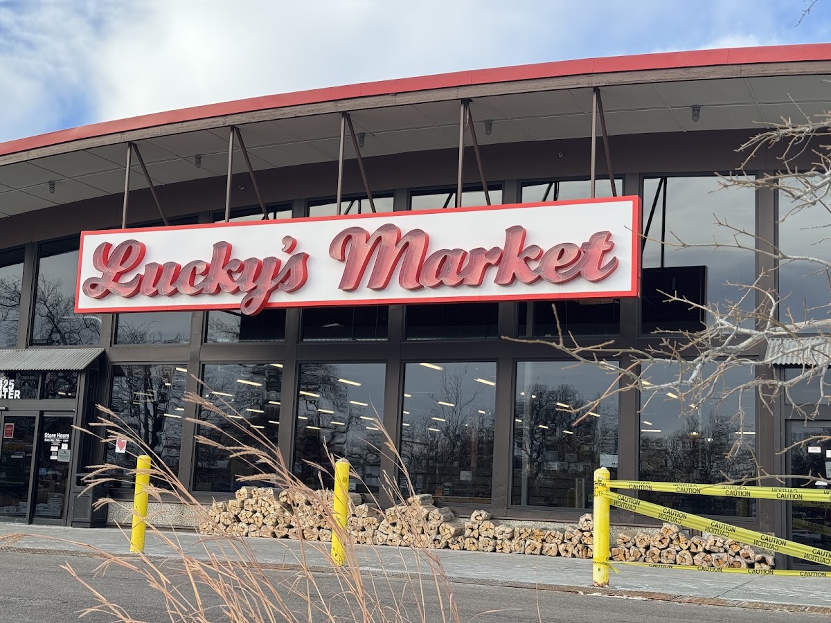 Lucky's Market