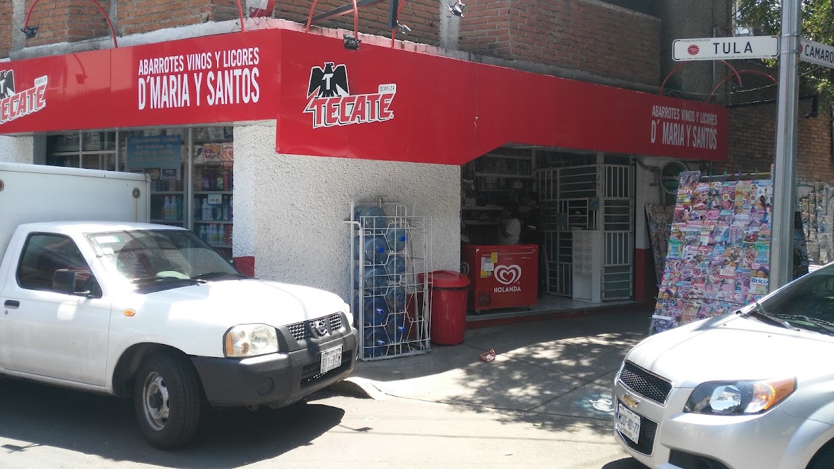 Abarrotes Vinos y Licores De María y Santos