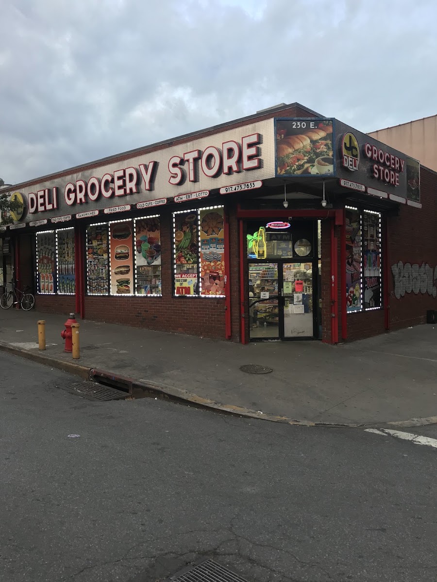 Lo Tiger Grocery