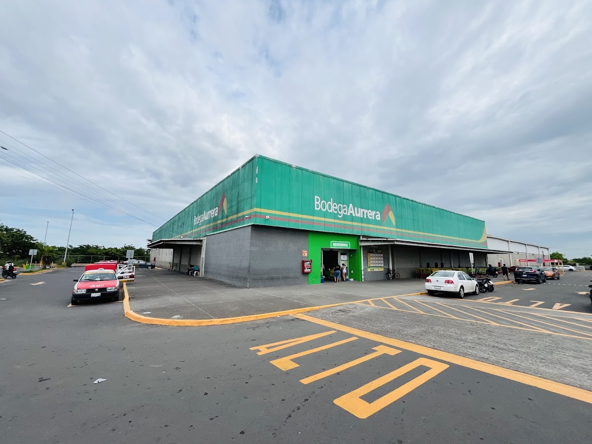 Bodega Aurrera Coyol