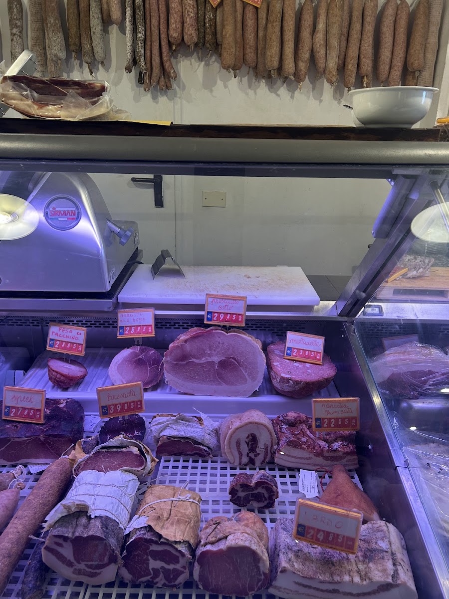 Macelleria salumeria Papa Beniamino