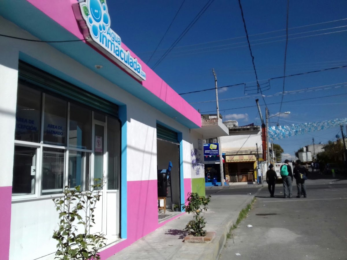 Agua Inmaculada Sucursal Clavijero