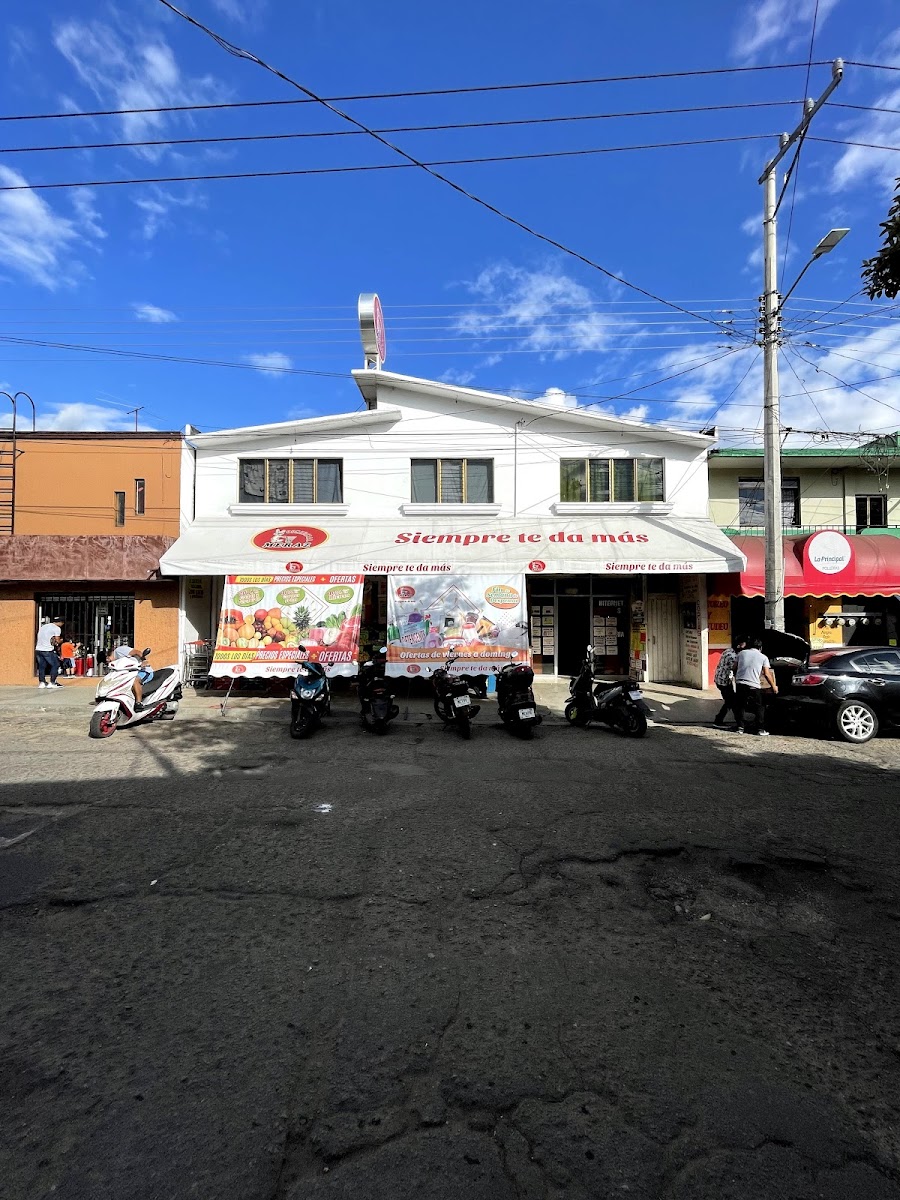 Comercial Meraz - Volcanes