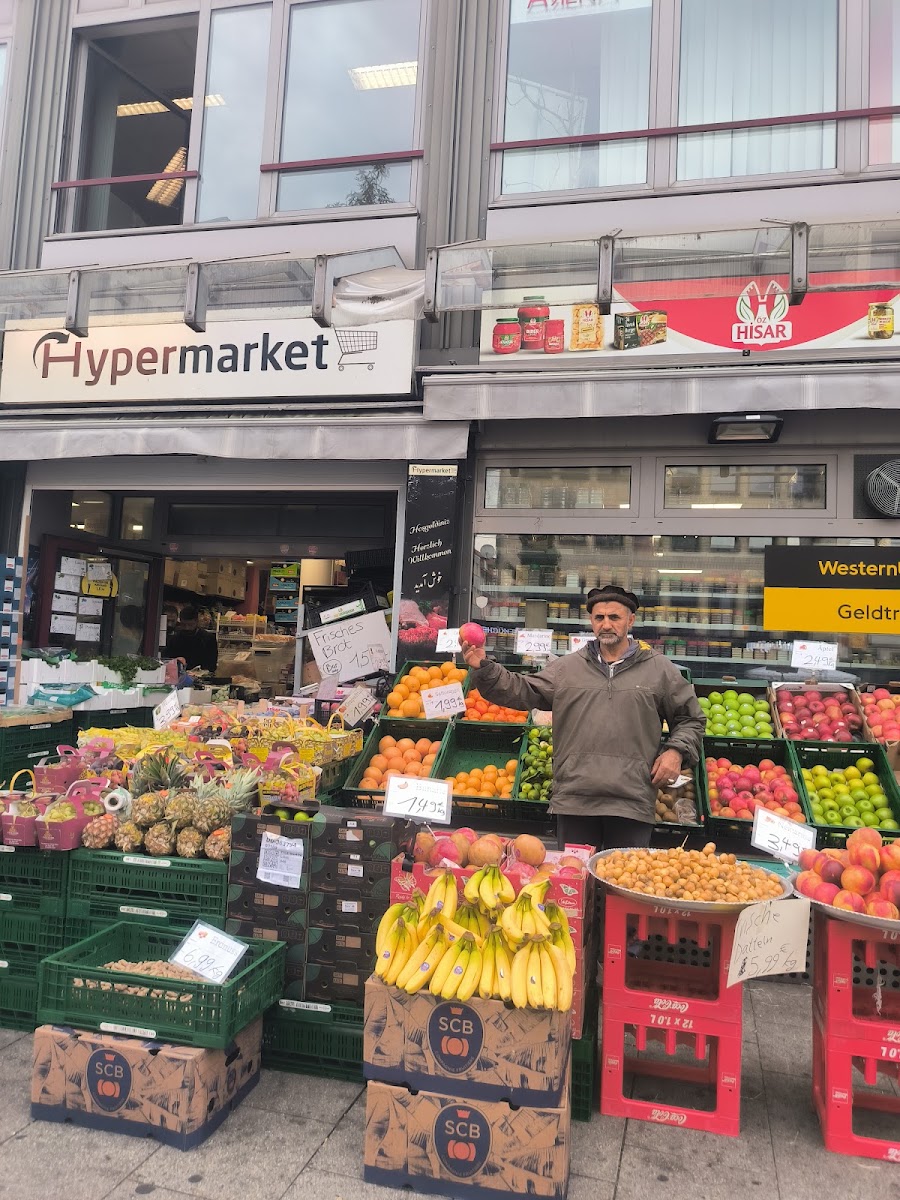 Hypermarket