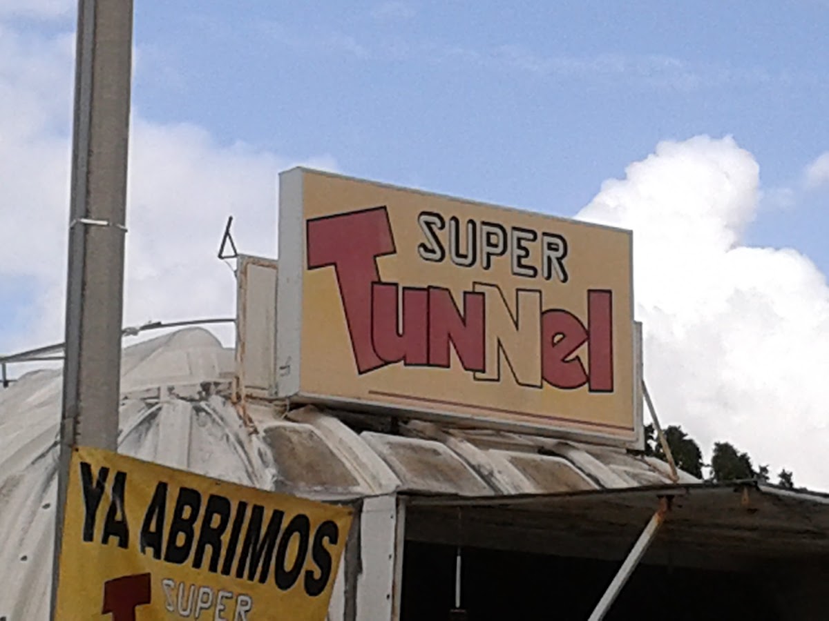 Super Tunnel