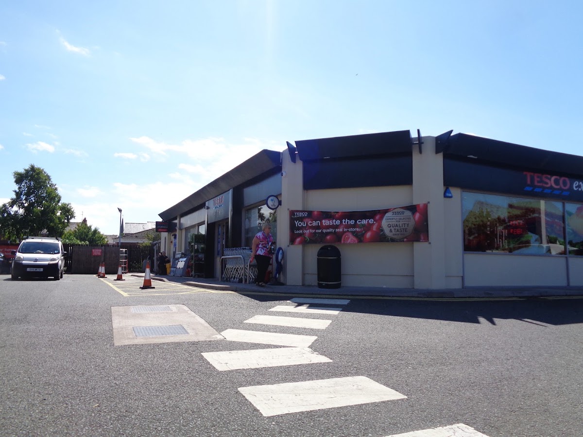 Tesco Esso Express