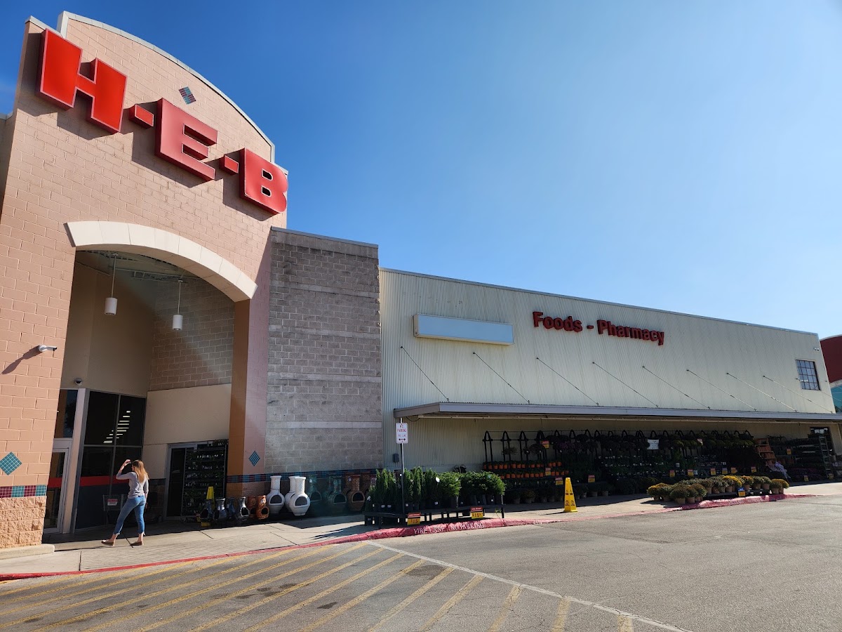 H-E-B